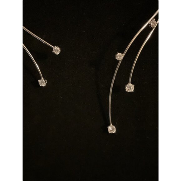 Silver Tone Elegant Wire Necklace With Crystal Accents For Women Prom Homecoming - Picture 12 of 12